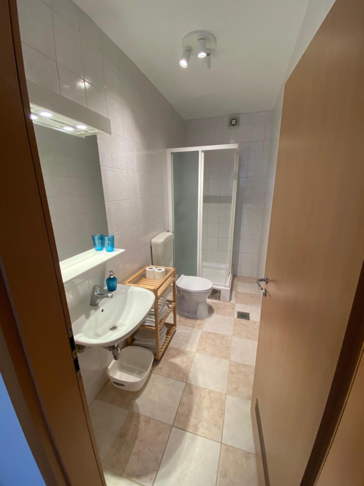Apartments Matlovac Ždrelac Oda fotoğraf